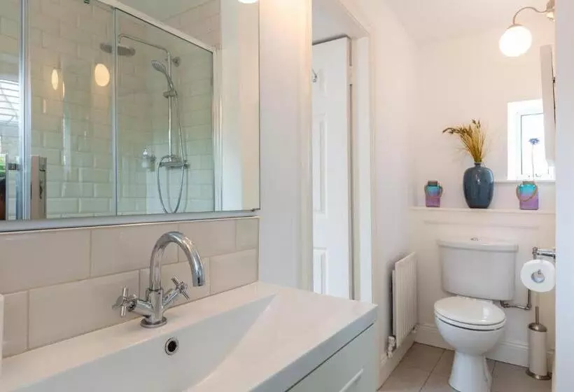 Majatalo Roseville Youghal   Luxury Accommodation
