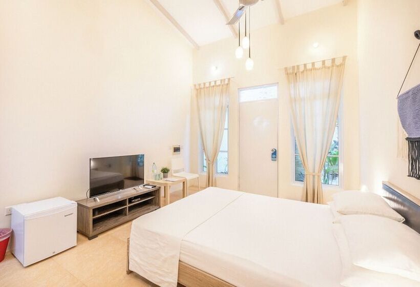 پانسیون Three Hearts