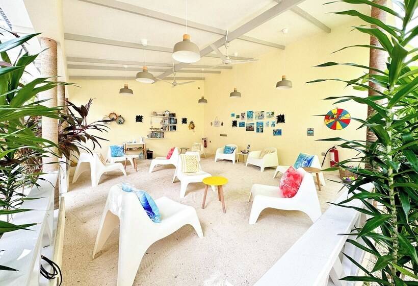 پانسیون Three Hearts