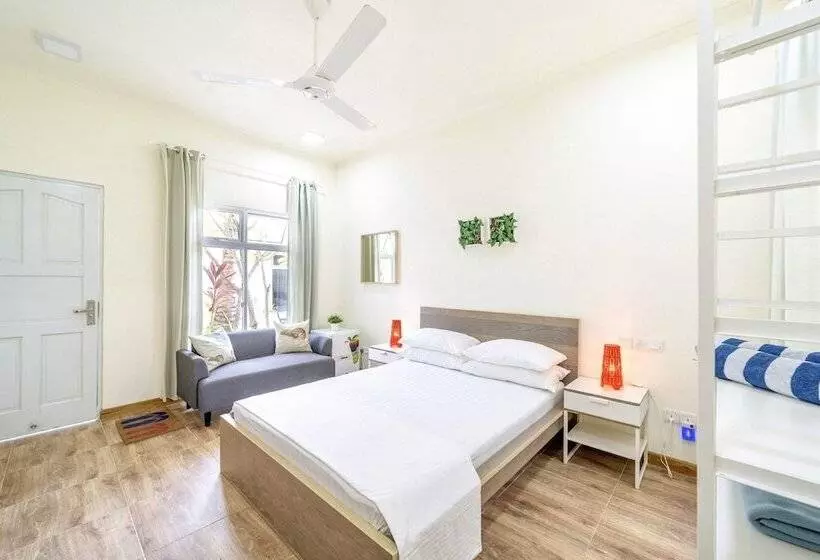 پانسیون Three Hearts