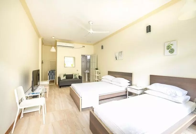 پانسیون Three Hearts