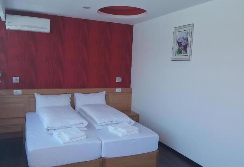 استراحتگاه Motel Edeka