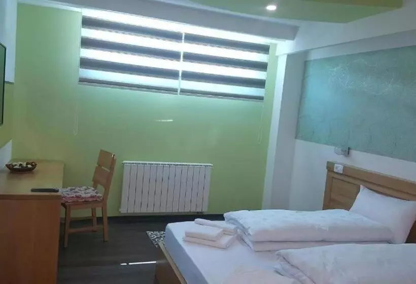 استراحتگاه Motel Edeka