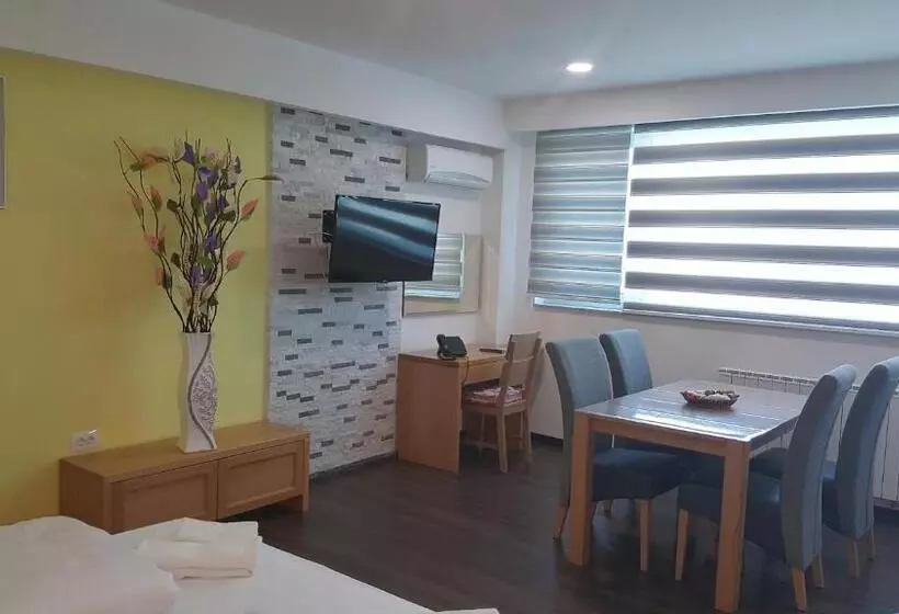 استراحتگاه Motel Edeka