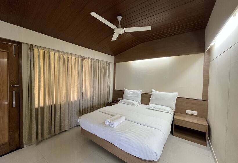 Resort Sagar Sawali Ladghar