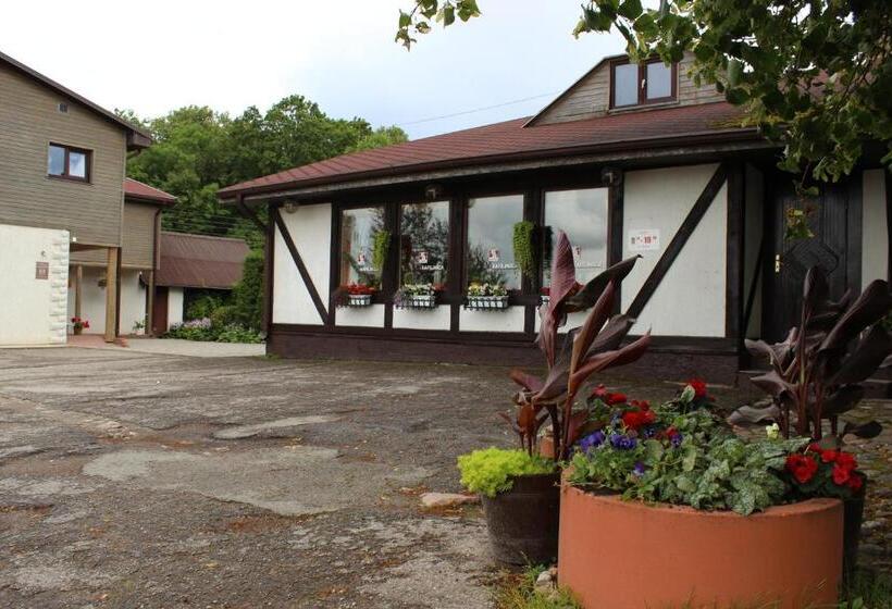 هاستل Sanders Motel