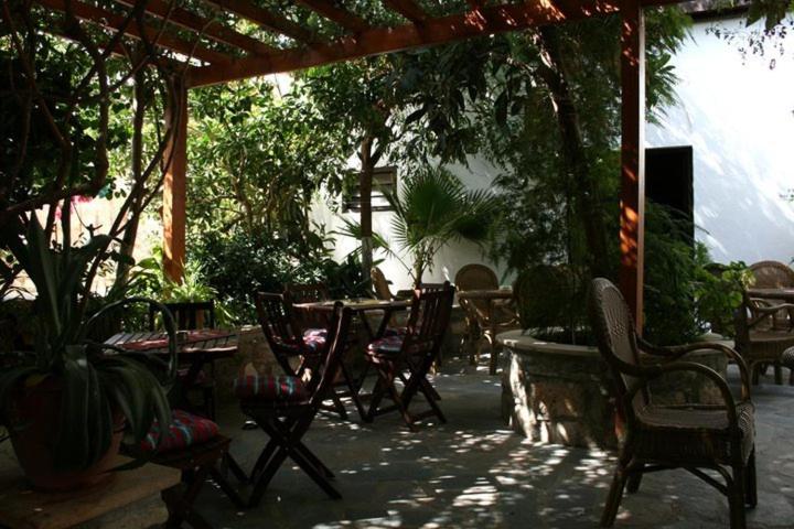 Hostel The Bunch Of Grapes Inn