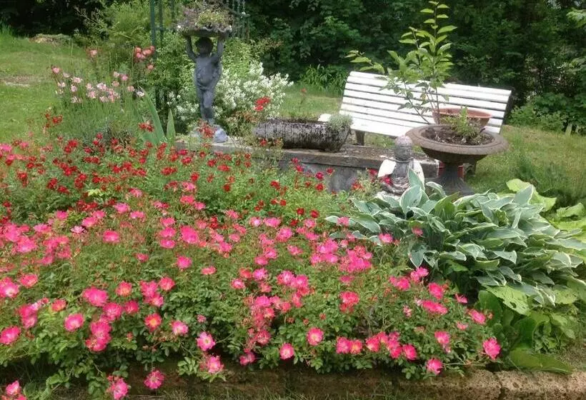 ベッドアンドブレックファースト Villa Fiocco