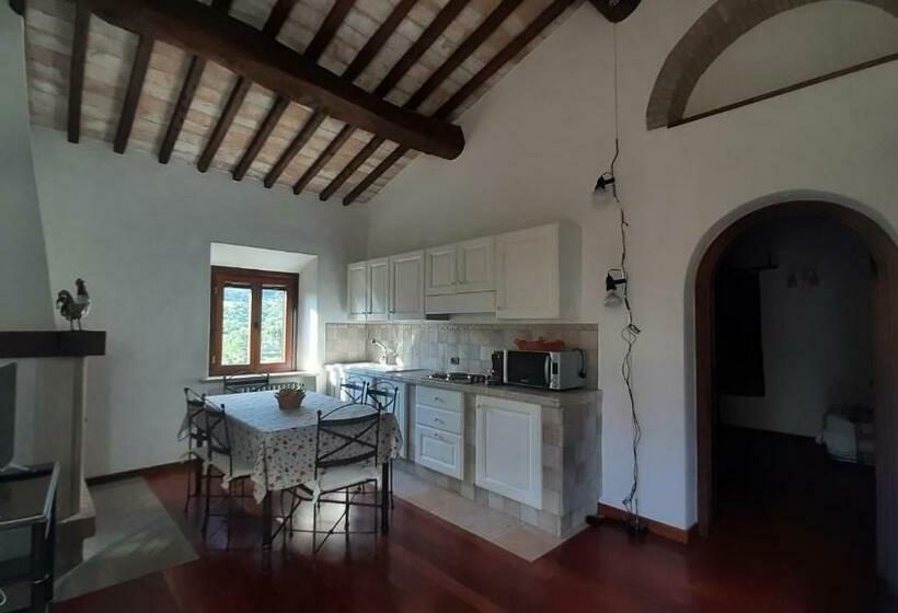 Hotel Agriturismo Aia Leccioni