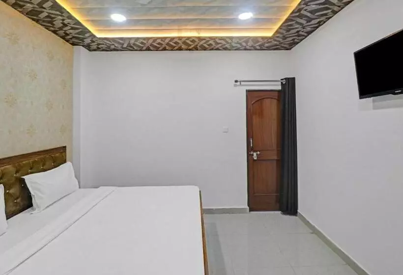 Hotelli Oyo Flagship 70230  Paras Palace