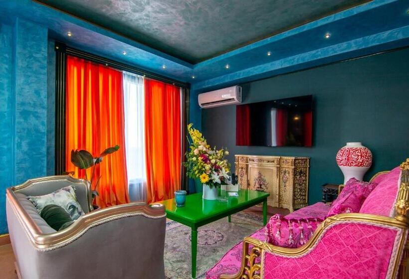 בית מלון כפרי Phoenicia Blue View