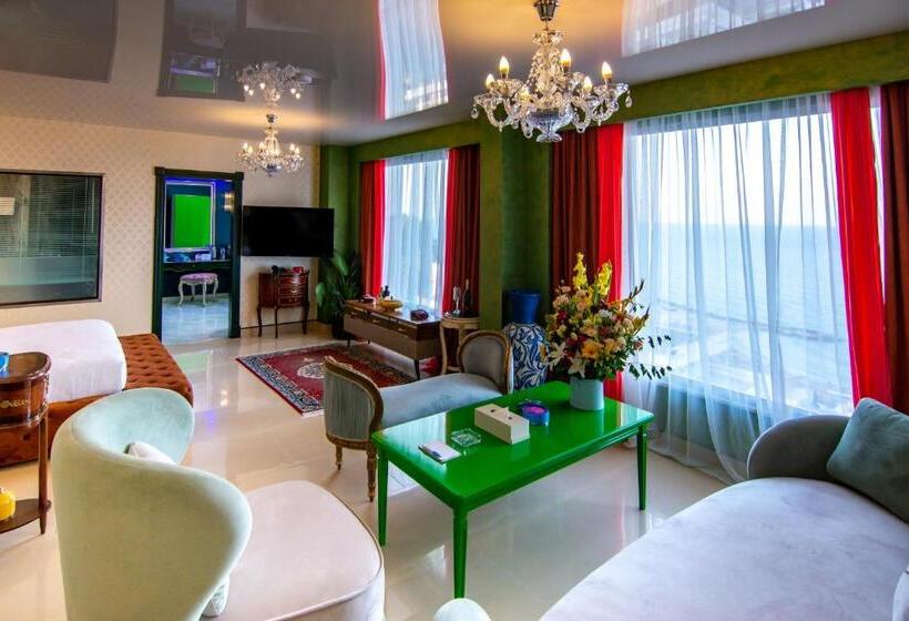 בית מלון כפרי Phoenicia Blue View