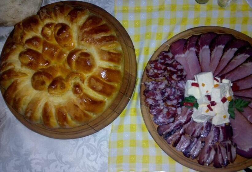 پانسیون Apartments Vila Selena   Golija