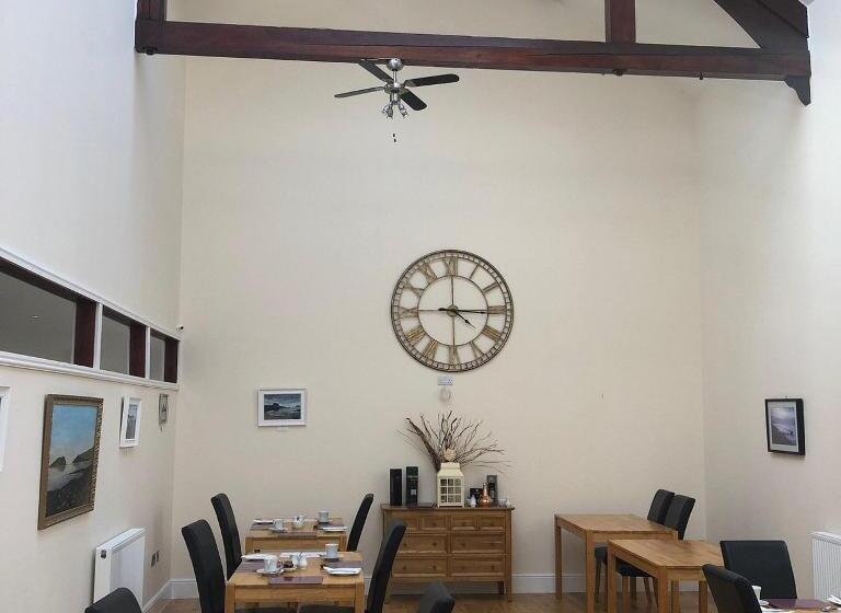 بنسيون Grammar Lodge Guest House