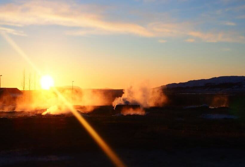 پانسیون Solheimar Eco Village Guesthouse