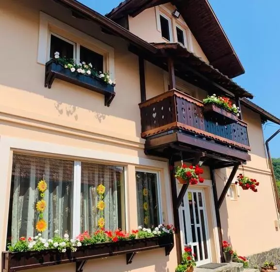 Pensiunea Dorali
