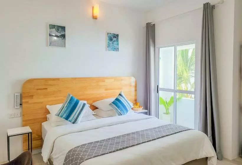 هتل Hudhufas Villa