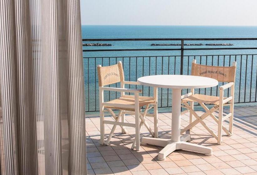 فندق Roxy & Beach