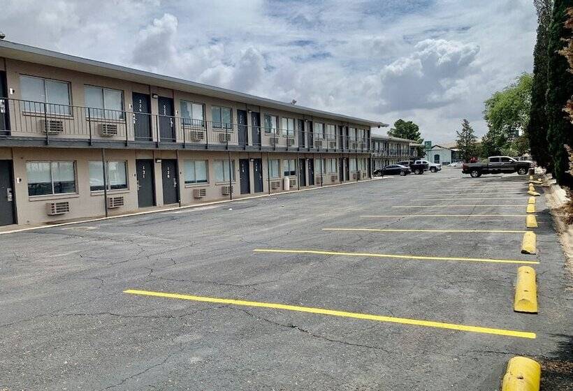 Отель Rodeway Inn