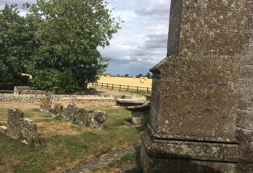 酒店 The Manor Farm Alderton