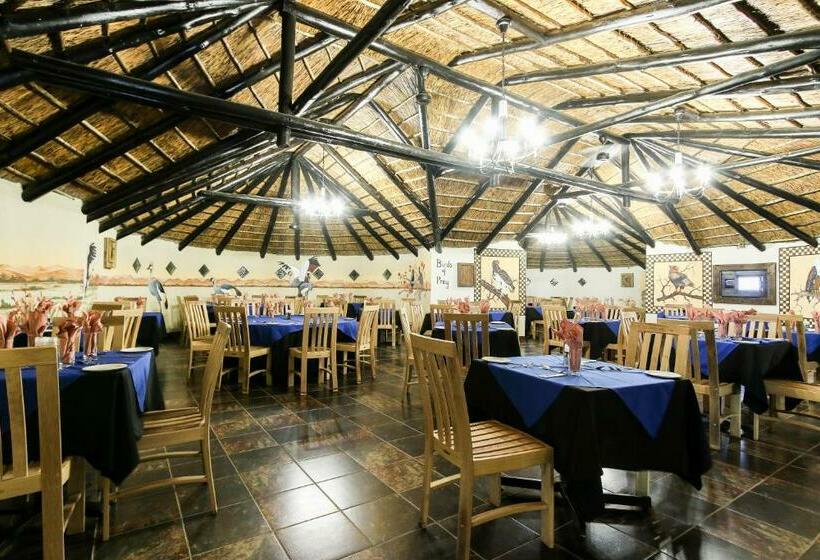 فندق Zulu Nyala Heritage Safari Lodge