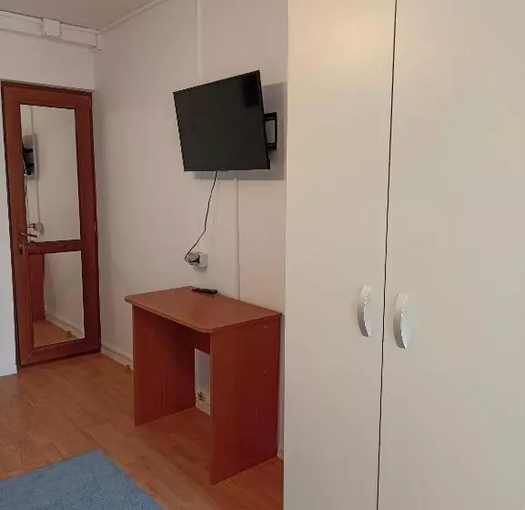 ペンション Almaville Mamaia