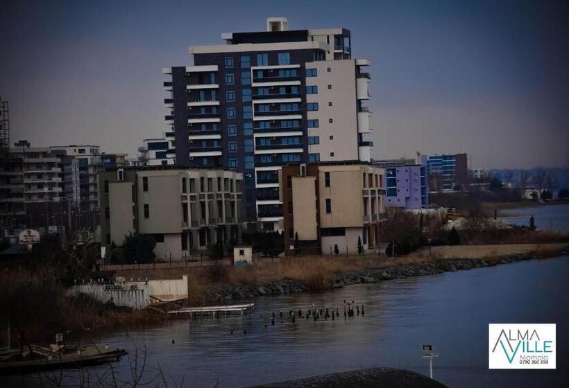 펜션 Almaville Mamaia