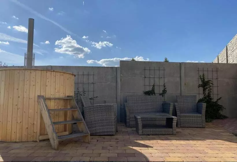 ペンション Apartmány Přítluky