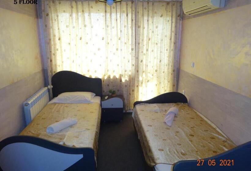 ペンション Rooms Nesebar Eli