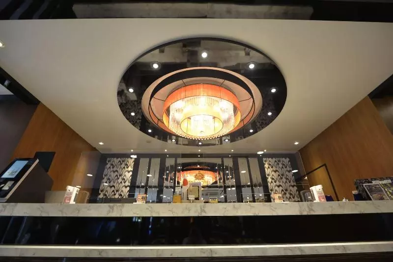 Apa Hotel Nishimaizuru Ekimae