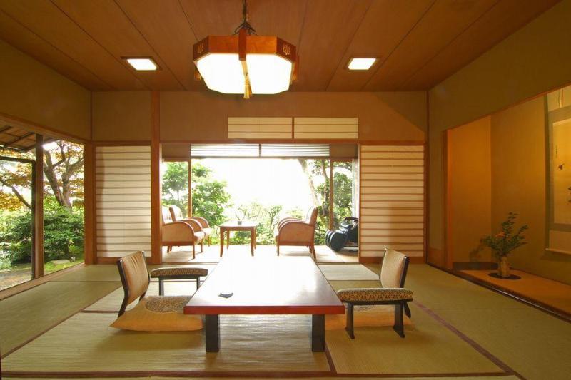 Отель Atami Taikansou