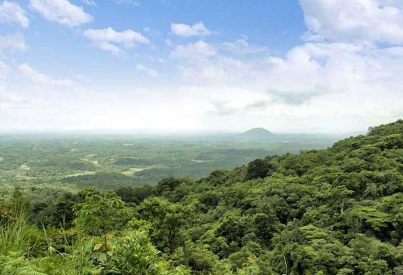 ホテル Banasura Hill Resort