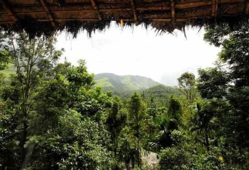 ホテル Banasura Hill Resort