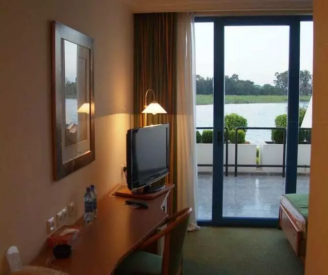 هتل Blue Nile Resort