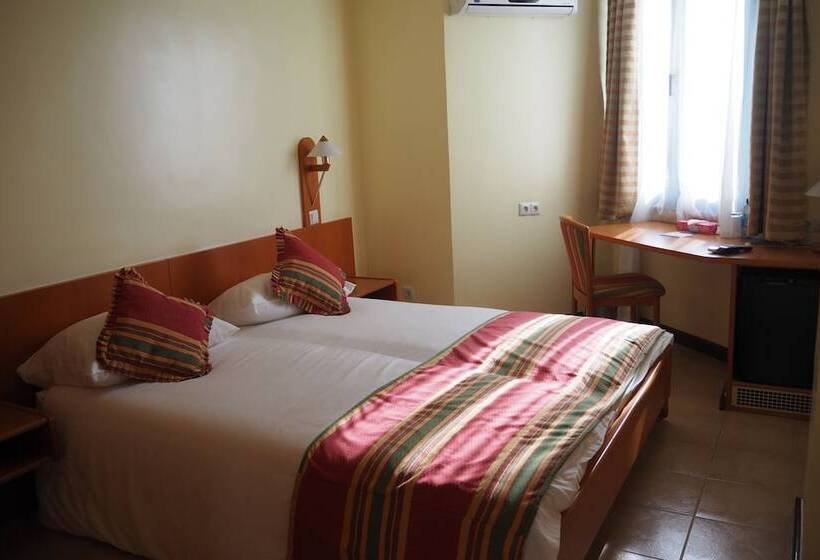 호텔 Blue Nile Resort