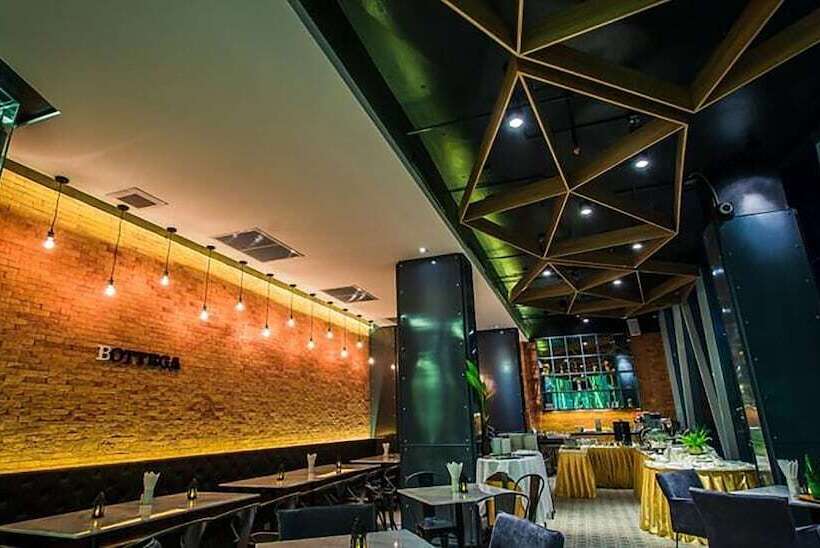 Crystal Hotel Hat Yai