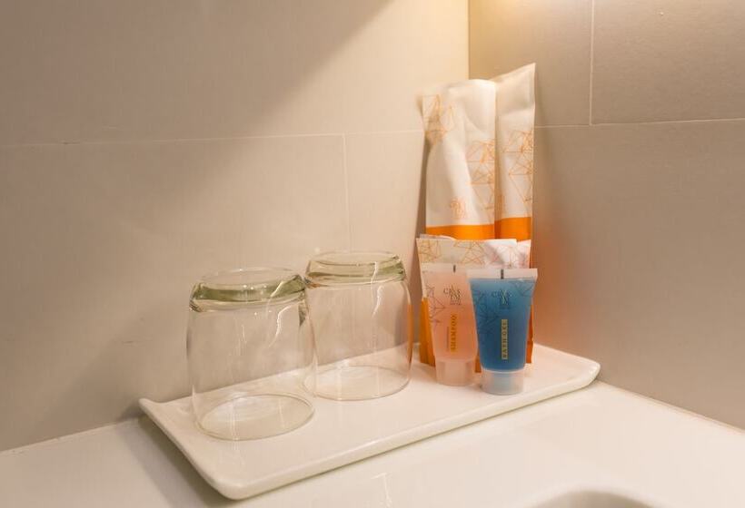 Crystal Hotel Hat Yai