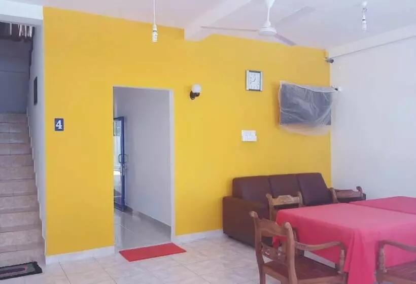 Отель Edelweiss Resort