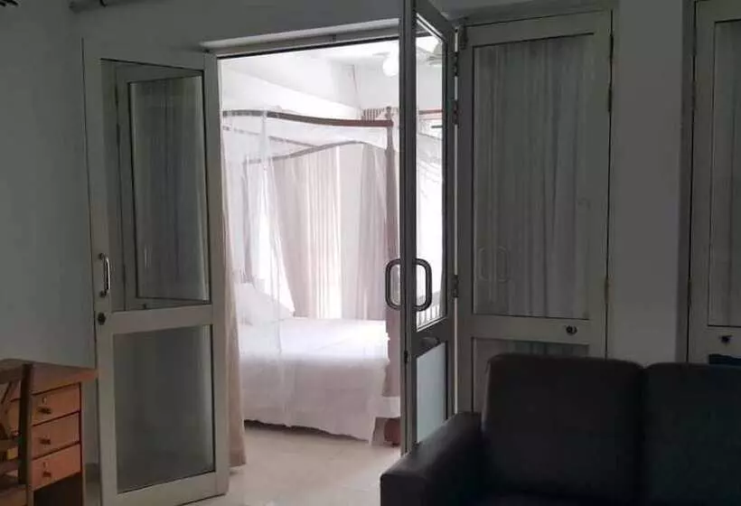 Отель Edelweiss Resort