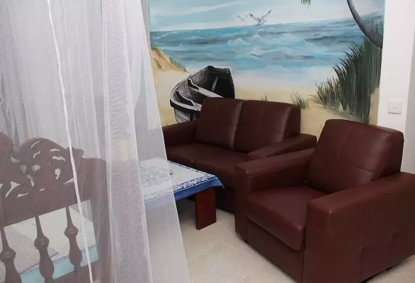 Отель Edelweiss Resort