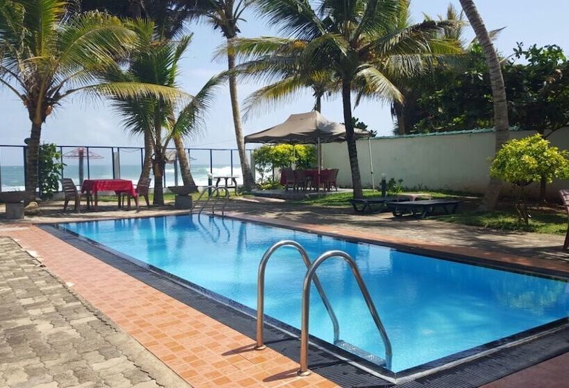 Отель Edelweiss Resort