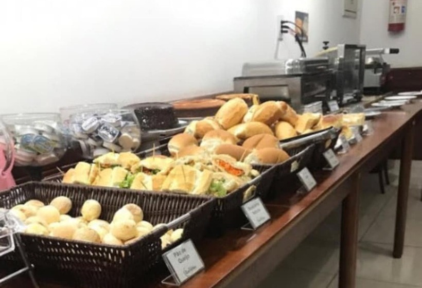 Отель Garrafão Boituva   5 Min Da Rod Castelo Branco Km 116