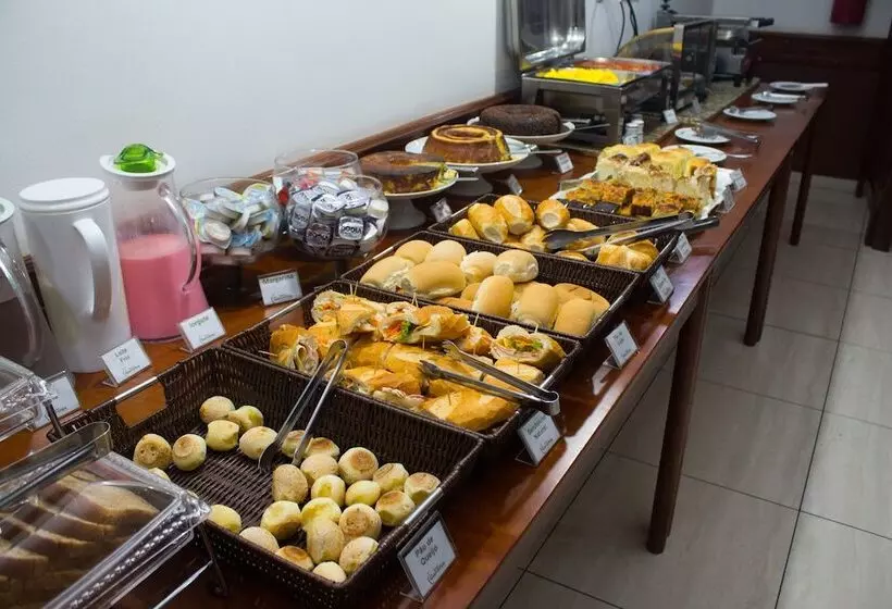 호텔 Garrafão Boituva 5 Min Da Rod Castelo Branco Km 116