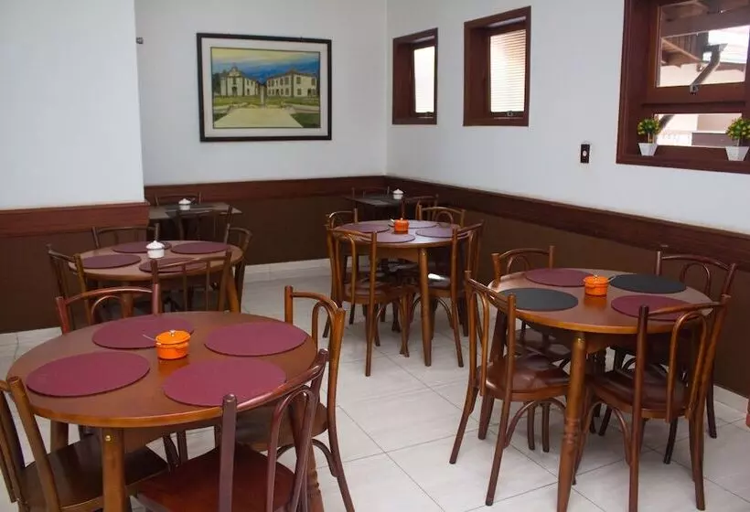 호텔 Garrafão Boituva 5 Min Da Rod Castelo Branco Km 116