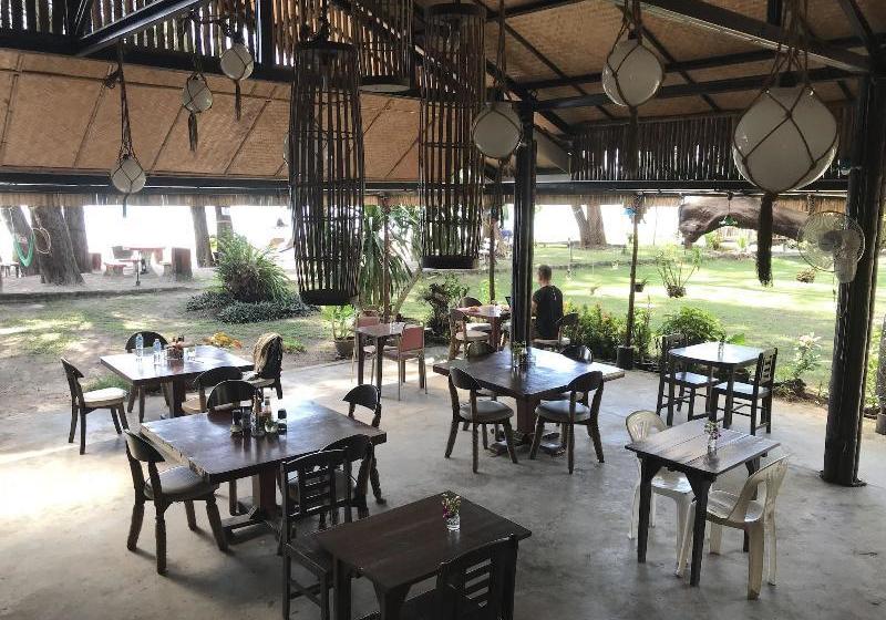 فندق J2b Beach Bungalows