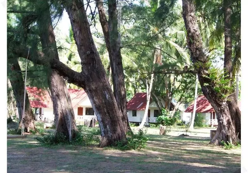 호텔 J2b Beach Bungalows