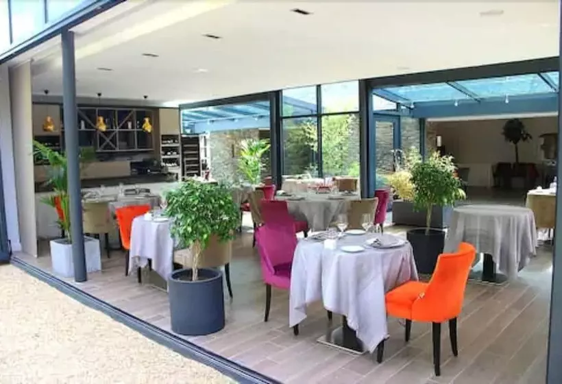 בית מלון כפרי Loire & Sens