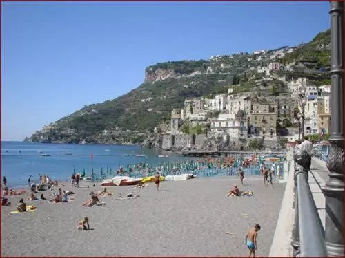 Отель Maison Raphael