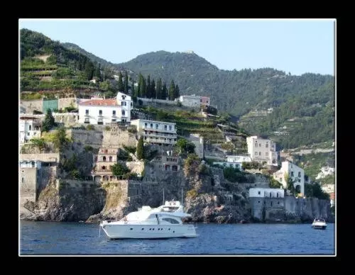 Отель Maison Raphael