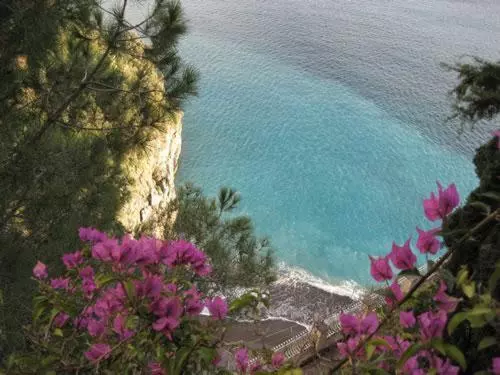 Отель Maison Raphael